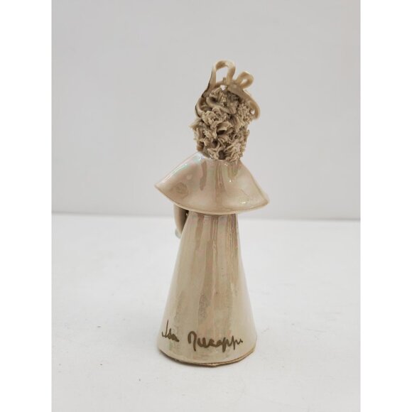 Mid Century Italian Flower Lady Figurine, Seated Lady , Hand Made and Painted - - Picture 6 of 10